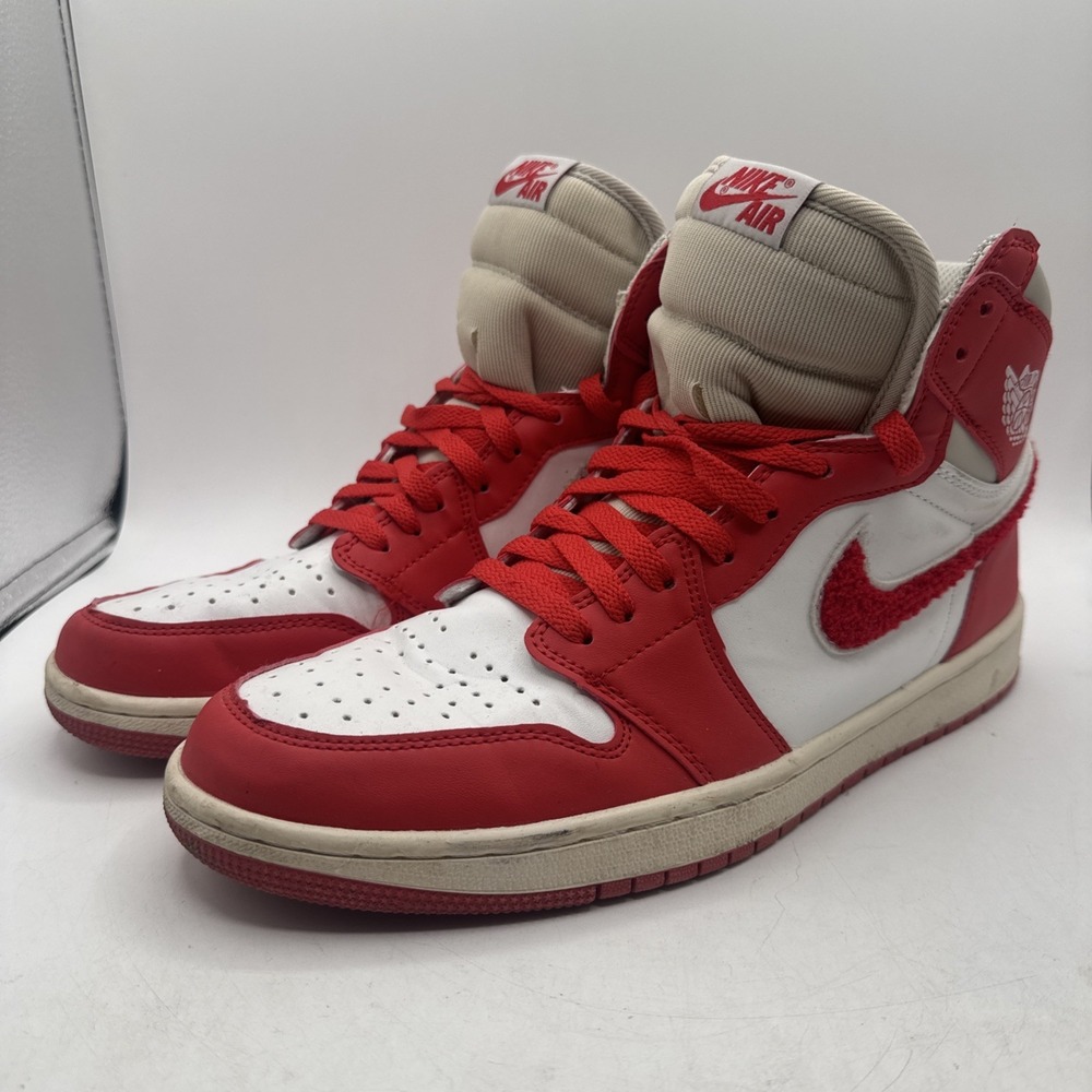 Nike Air Jordan 1 Mid Chenille Swoosh Red White Men's Size 11 DJ4891-061